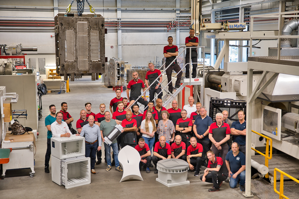 HSV Technical Moulded Parts team - Specialist Injection Moulding of large plastic products